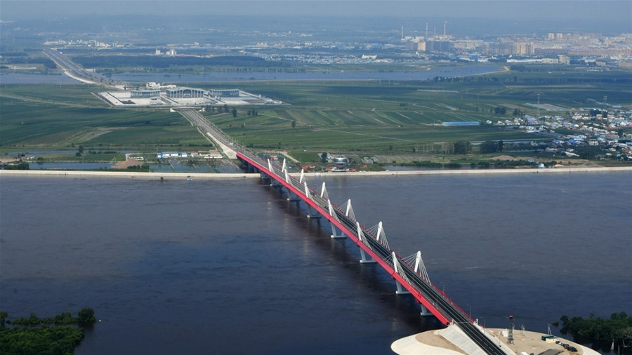 Cầu cao tốc nối liền Nga-Trung Quốc bắt đầu thông xe
